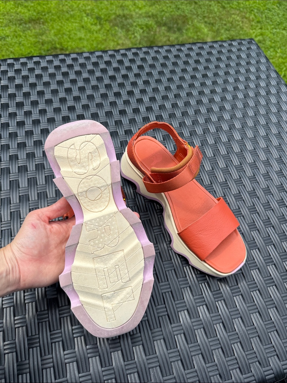 Sorel Coral Platform Sandals with Cream & Pink Wave Sole - Picture 4 of 5